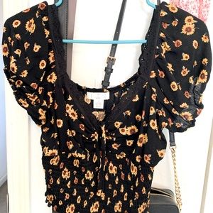 cropped sunflower blouse